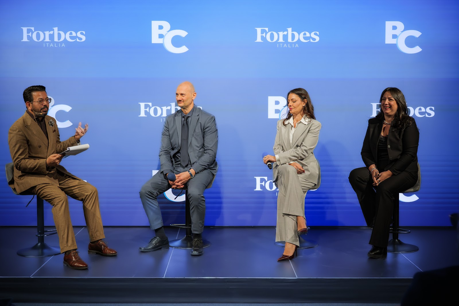 Il panel sul palco di Forbes